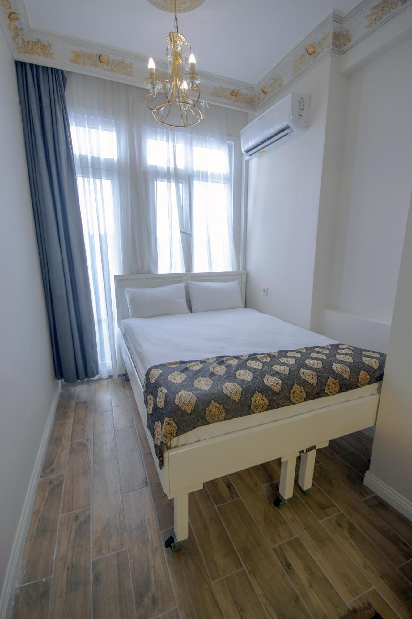 Iq Hotel Beyoglu Istanbul Exterior photo
